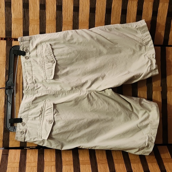 Calvin Klein tan shorts - Picture 2 of 7
